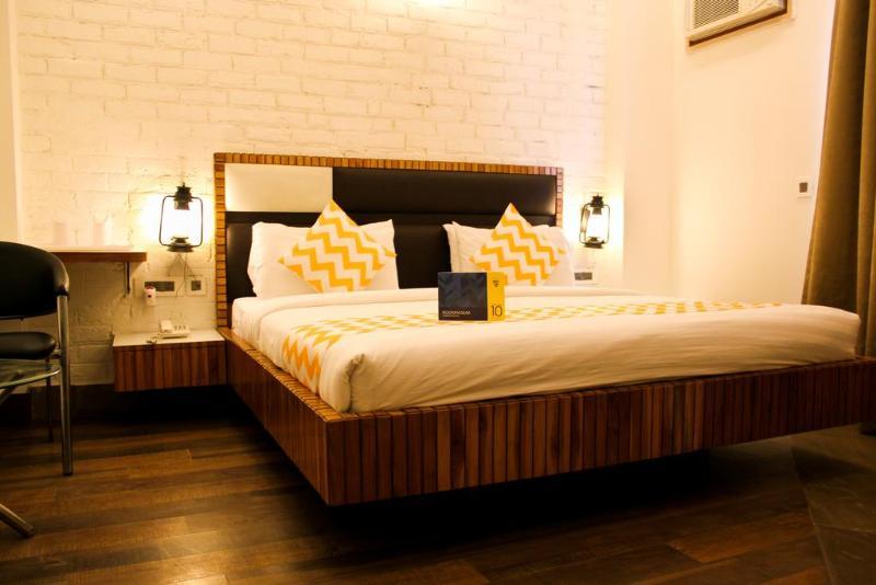 Fabhotel Daffodil Huda City Center Gurgaon Exterior photo
