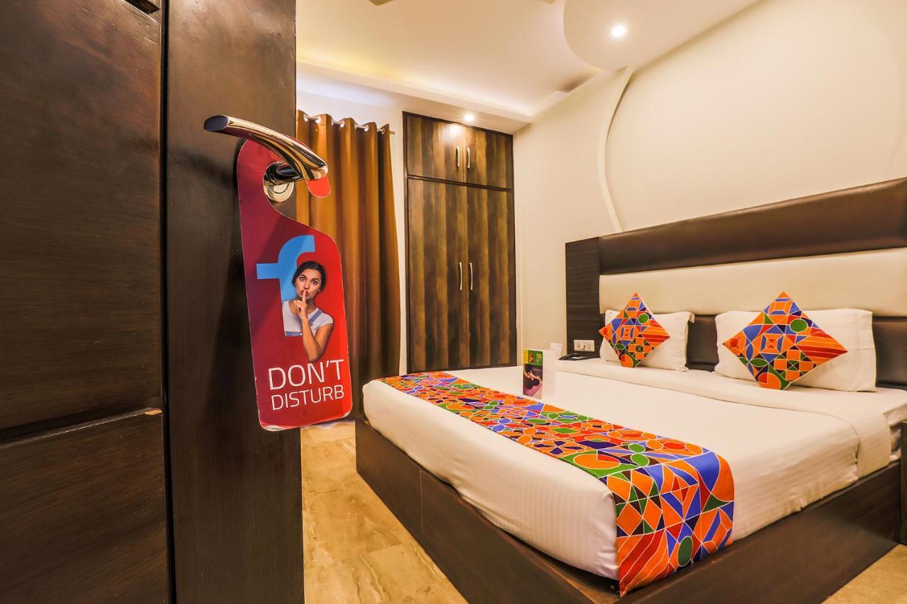 Fabhotel Daffodil Huda City Center Gurgaon Exterior photo