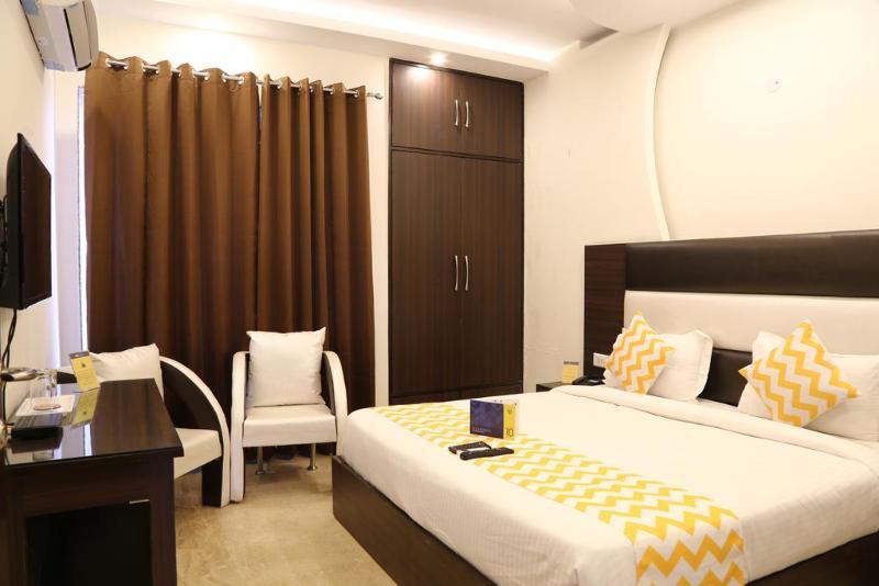 Fabhotel Daffodil Huda City Center Gurgaon Exterior photo